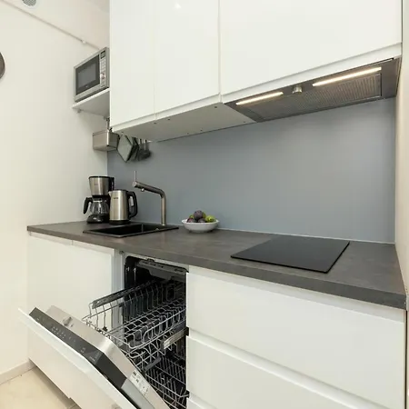 In Near Baltic Beach, Cleaning Included נישורזה